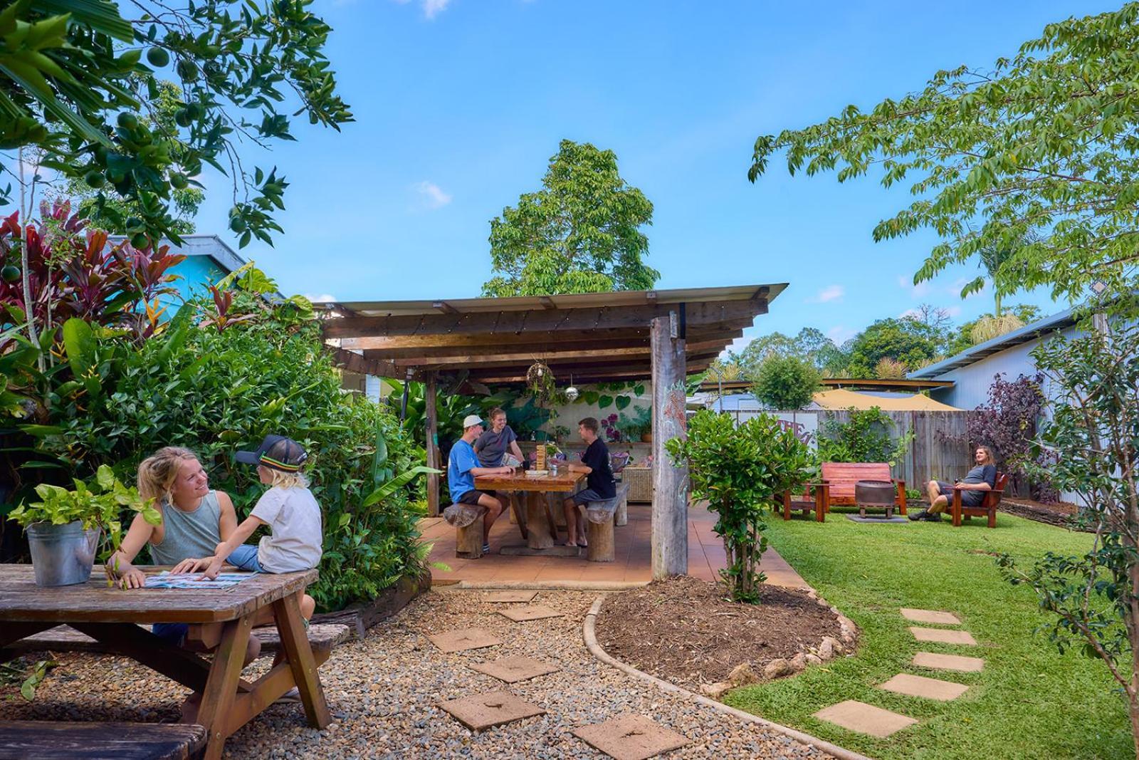 On The Wallaby Eco Lodge Yungaburra Buitenkant foto